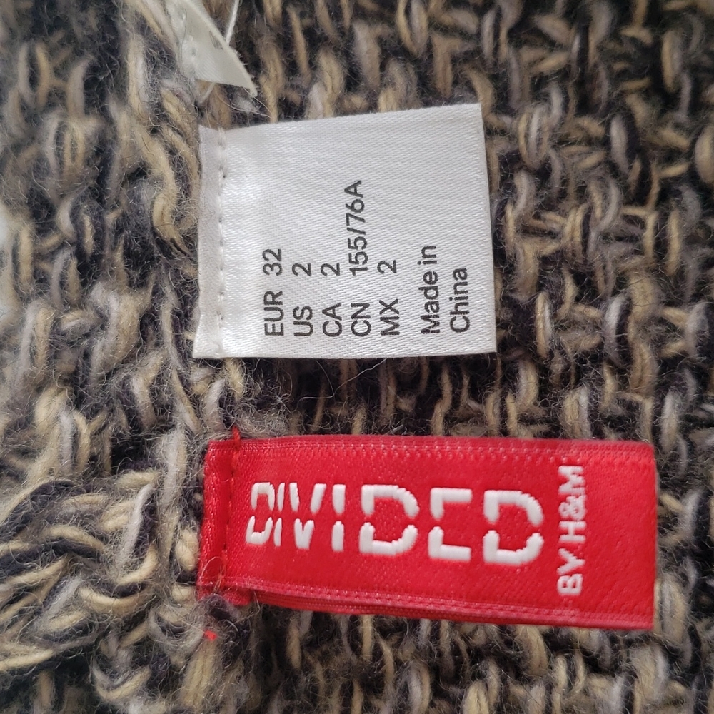 H&M Merled Cardigan - Picture 2 of 5